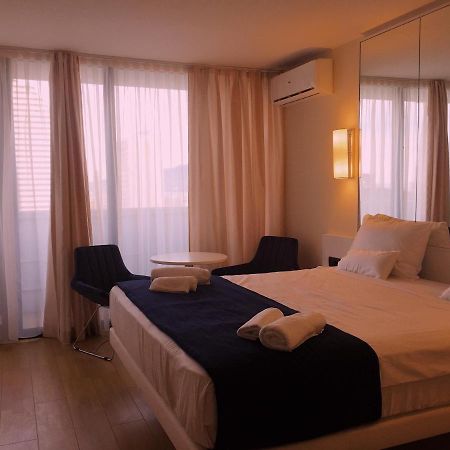 Orbi City Apartment 巴统 外观 照片