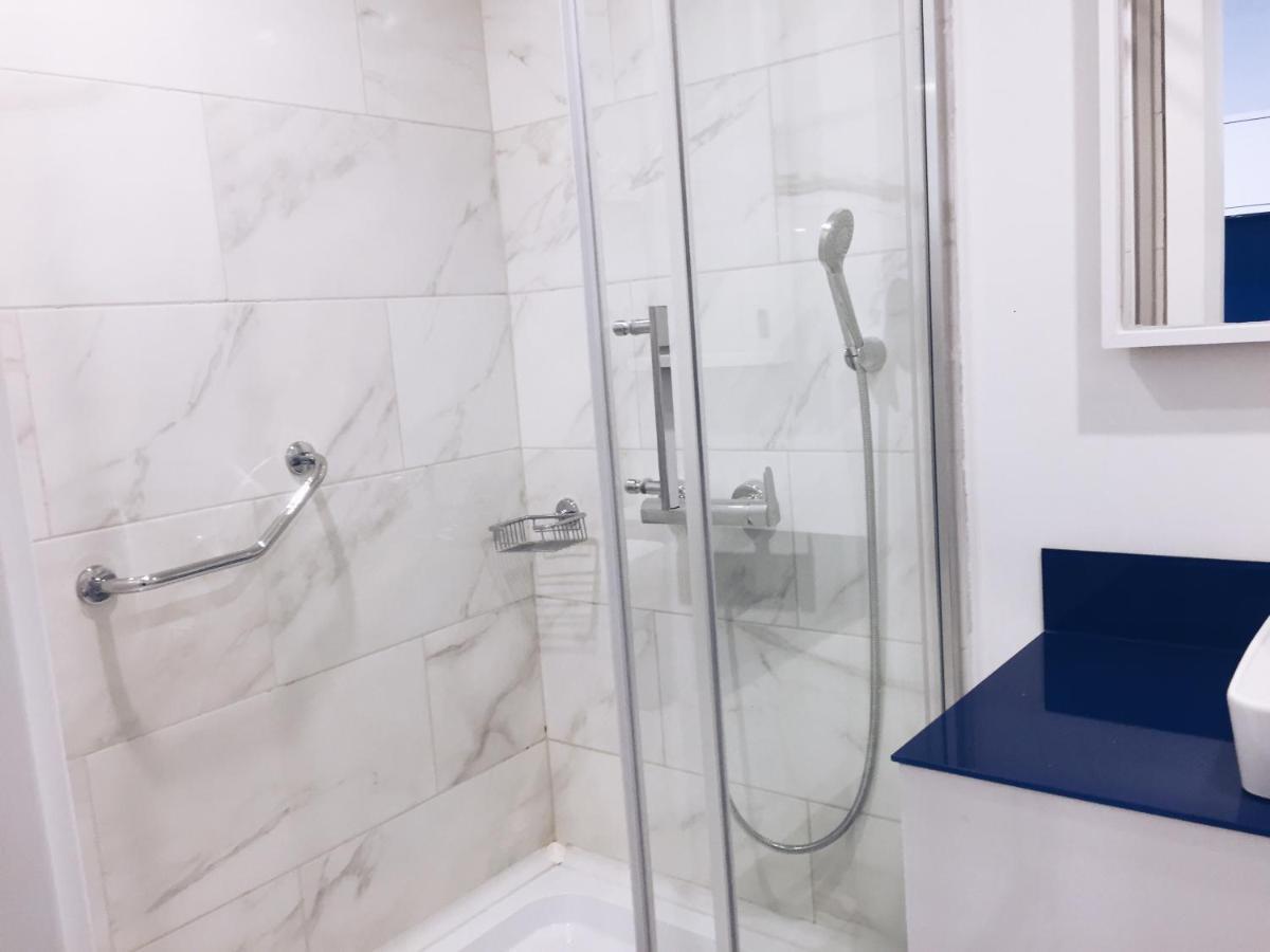 Orbi City Apartment 巴统 外观 照片